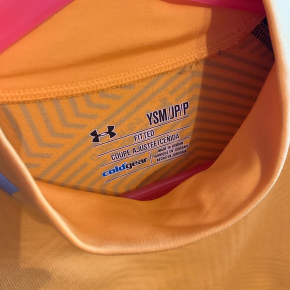 Boys cold weather top - Picture 2 of 4